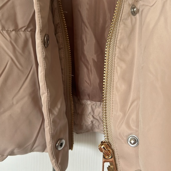 NWT Cropped Puffer Jacket - Latte - Picture 10 of 12